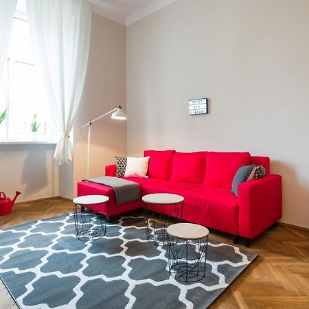 Apartament Panny Maliny Leilighet Krasków Eksteriør bilde