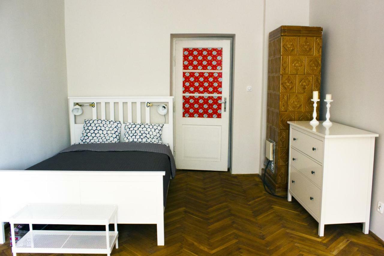 Apartament Panny Maliny Leilighet Krasków Eksteriør bilde